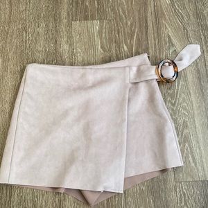 NWT Zara Skort pink suede size medium